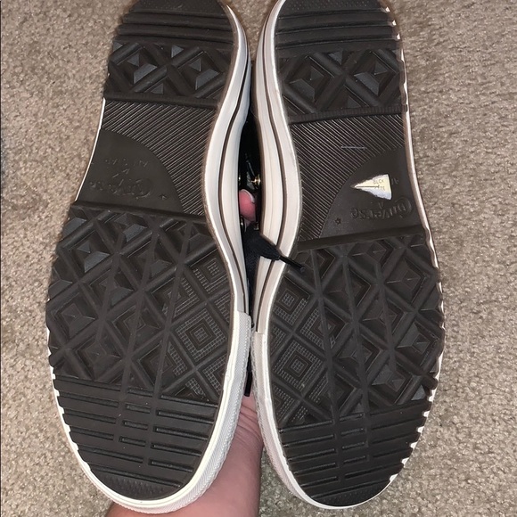 Women’s 8 converse - Picture 4 of 4